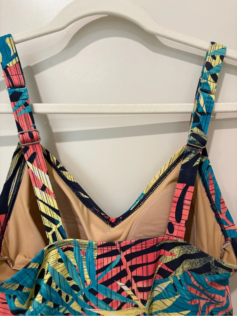 L.L. Bean UPF 50 Tankini Top Print Tropical Palm Leaf Adjustable Straps Cups 10